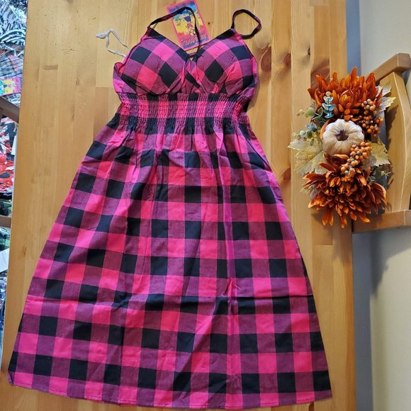 She's Cool - Buffalo Check Bra Cup Mini Dress - Fuchsia - Picture 3 of 5